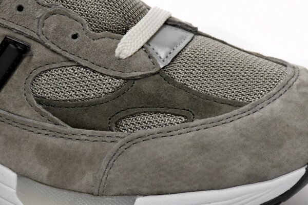 jjjjound_x_new_balance_992_grey_m992j2_1829ABCBC3B1D.jpg JJJJound x New Balance 992 Grey M992J2