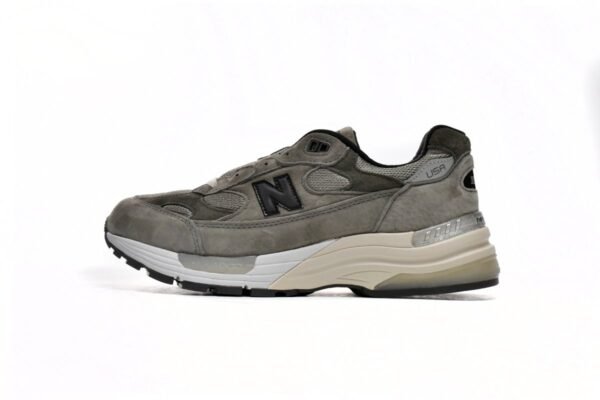 jjjjound_x_new_balance_992_grey_m992j2_1829ABD052A18.jpg JJJJound x New Balance 992 Grey M992J2