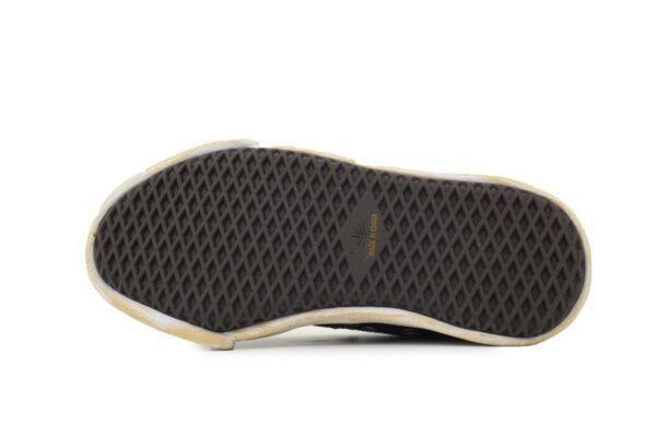 Mihara Yasuhiro  Retro Black And White NO.735
