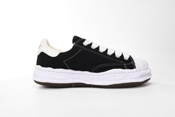 Mihara Yasuhiro Black And White  NO.703