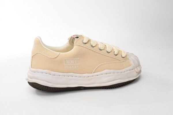 Mihara Yasuhiro Pink White NO.775