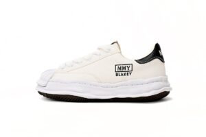 Mihara Yasuhiro White And All White And Black Tail NO.763