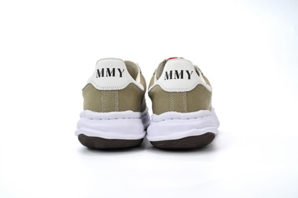 Mihara Yasuhiro White And White Green  NO.765