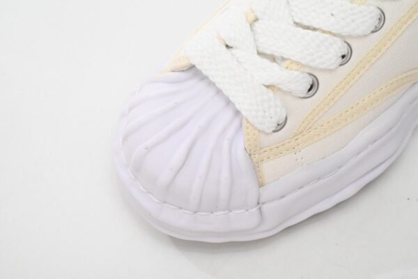 Mihara Yasuhiro White And White Yellow NO.704