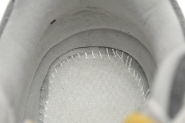 New Balance 2002R Cloud Ash M2002RDA