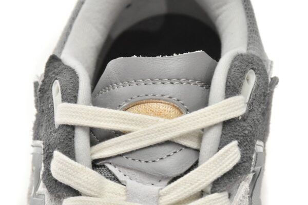 New Balance 2002R Cloud Ash M2002RDA