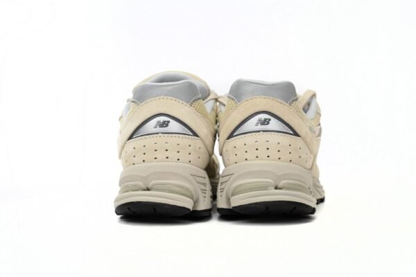 new_balance_2002r_cloud_grey_m2002ro_1846AF4187A1D.jpg New Balance 2002R Beige M2002RE