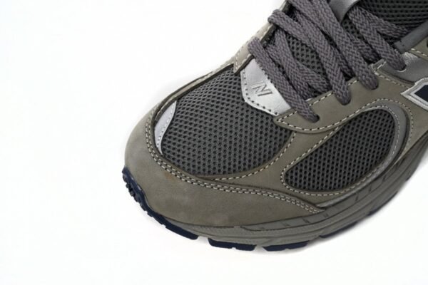 New Balance 2002R Golden Ash M2002RA