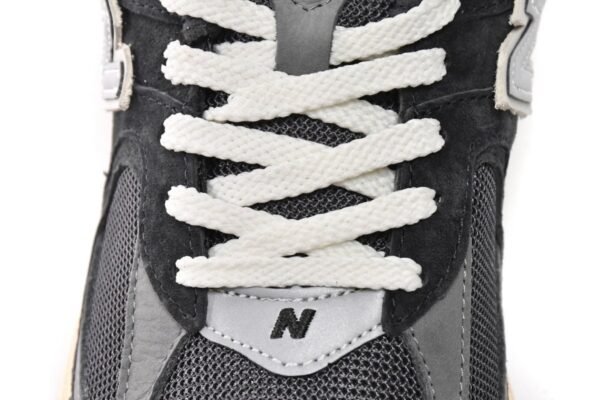 New Balance 2002R Grey Black M2002RHO