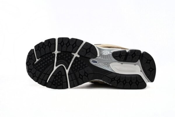 New Balance 2002R Kha Ki  M2002R5