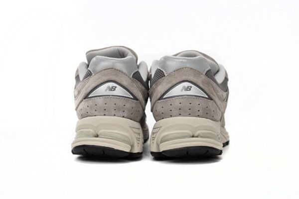 new_balance_2002r_light_gray_m2002rc_183A314E4BE1B.jpg New Balance 2002R Light Gray M2002RC