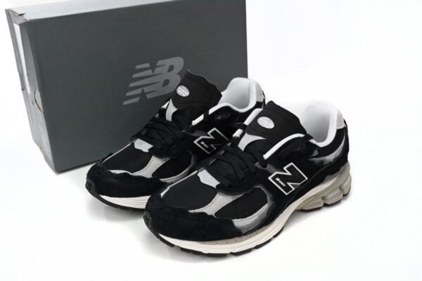 New Balance 2002R Lnk Black M2002RDJ