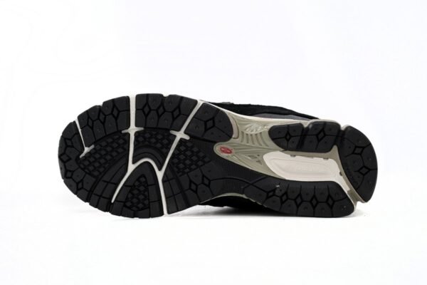 New Balance 2002R Lnk Black M2002RDJ