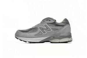 new_balance_990v3_grey_m990gy3_1829A7FC09D10.jpg New Balance 990v3 Grey M990GY3