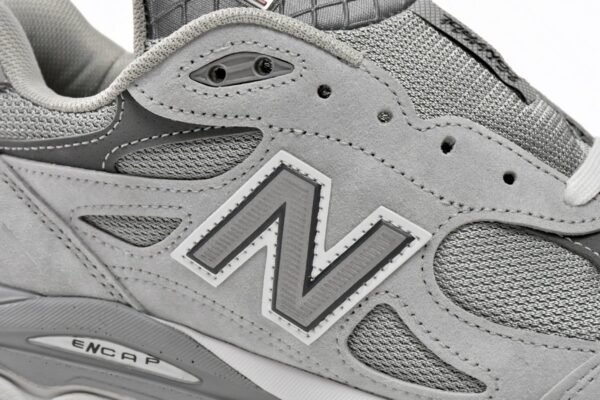 New Balance 990v3 Grey M990GY3