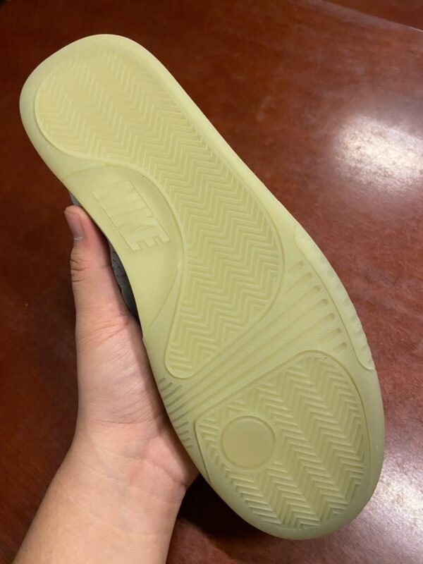 nike_air_yeezy_2_nrg_pure_platinum_508214_010_187A6DAF37714.jpg Nike Air Yeezy 2 NRG Pure Platinum 508214-010