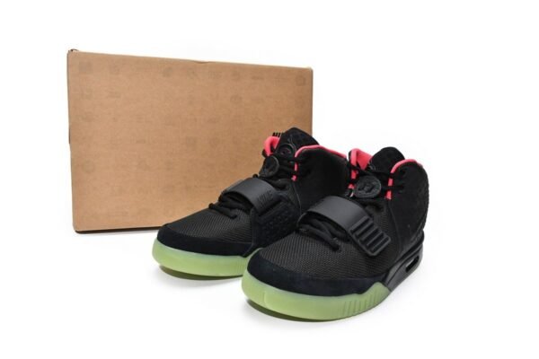 nike_air_yeezy_2_solar_red_508214_006_187A6CD30921E.jpg Nike Air Yeezy 2 Solar Red 508214-006