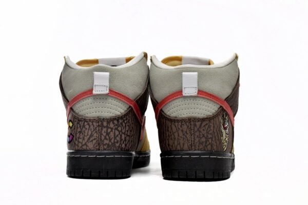 nike_dunk_high__kebab_and_destroy__cz2205_700_184452E0CD41F.jpg Nike Dunk High "Kebab and Destroy" CZ2205-700