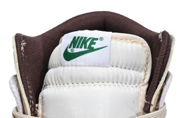 nike_dunk_high_light_chocolate_dh5348_100_1798027F5F317.jpg Nike Dunk High Light Chocolate DH5348-100