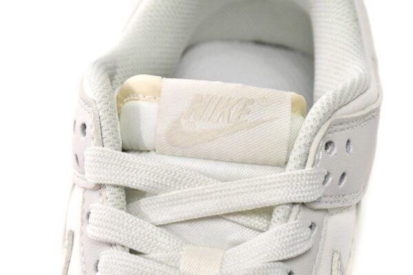 nike_dunk_low_light_bone_dd1503_107__178612DC2371D.jpg Nike Dunk Low Light Bone DD1503-107