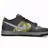 Nike Dunk Low SB Friends and Family FD8775-002