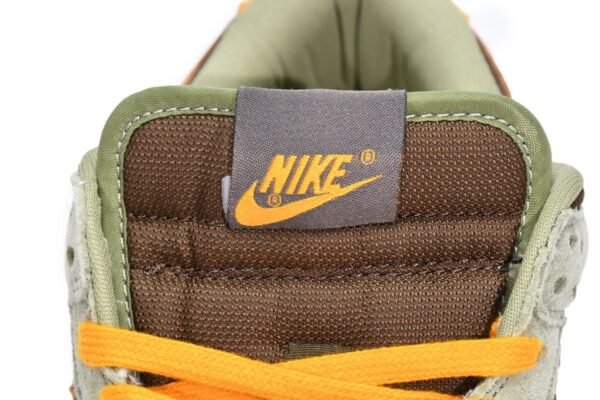 Nike Dunk Low SE Dusty Olive DH5360-300