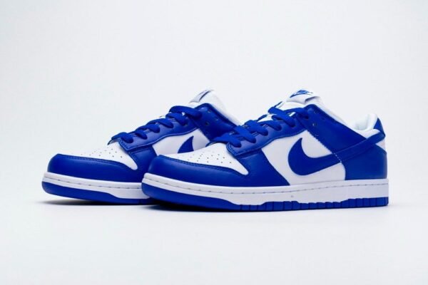 nike_dunk_low_sp_low_sp__kentucky__cu1726_100__1787353AA2E10.jpg Nike Dunk Low SP Low SP “Kentucky” CU1726-100