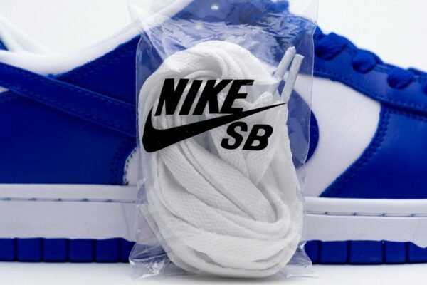 nike_dunk_low_sp_low_sp__kentucky__cu1726_100__1787353BDD813.jpg Nike Dunk Low SP Low SP “Kentucky” CU1726-100