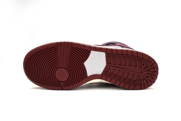 Nike Dunk SB High Daybreak Plum 313171-500