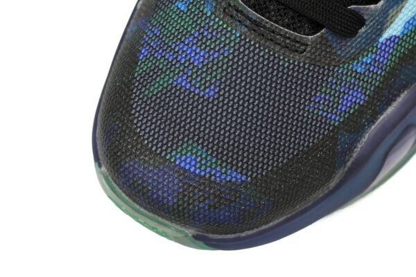Nike Kobe 10 Overcome 705317-305