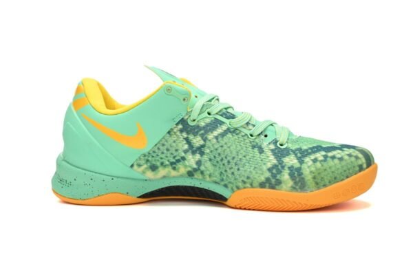 nike_kobe_8__green_glow__555035_304_19980206EB11F.jpg Nike Kobe 8 'Green Glow' 555035-304