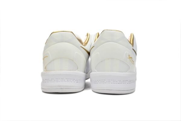 nike_kobe_8_protro__metallic_gold__fv6325_100__1995625F5C810.jpg Nike Kobe 8 Protro "METALLIC GOLD" FV6325-100