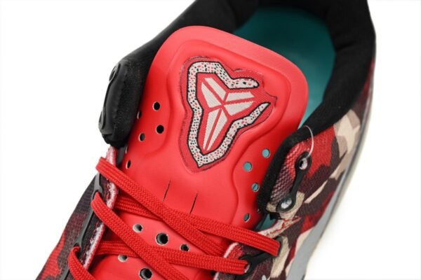 nike_kobe_8_system_milk_snake_555035_601_19A6940A2451C.jpg Nike Kobe 8 System Milk Snake 555035-601