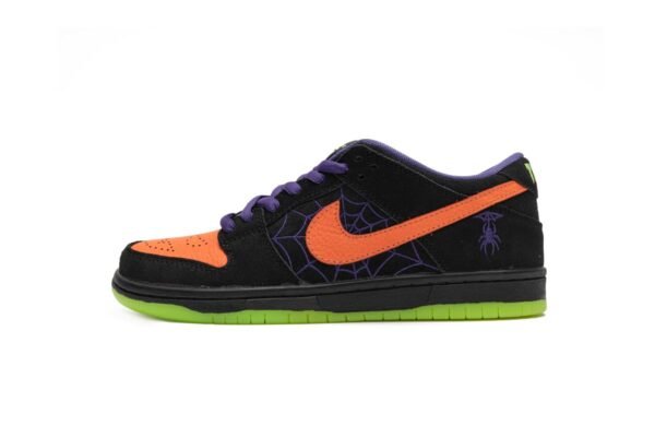 nike_sb_dunk_low__night_of_mischief__bq6817_006_18AEFE2F3A01E.jpg Nike SB Dunk Low “Night Of Mischief” BQ6817-006