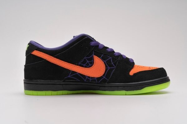 nike_sb_dunk_low__night_of_mischief__bq6817_006_18AEFE2F94F1E.jpg Nike SB Dunk Low “Night Of Mischief” BQ6817-006