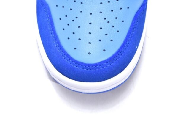 nike_sb_dunk_low_blue_raspberry_dm0807_400_1788194079215.jpg Nike SB Dunk Low Blue Raspberry DM0807-400