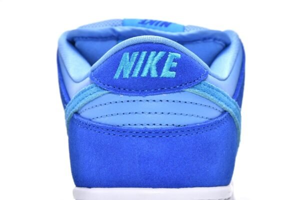 nike_sb_dunk_low_blue_raspberry_dm0807_400_1788194193915.jpg Nike SB Dunk Low Blue Raspberry DM0807-400