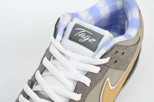Nike SB Dunk Low Grey Lobster BV1310-105