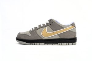 Nike SB Dunk Low Grey Lobster BV1310-105