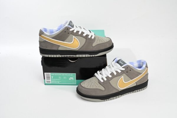 Nike SB Dunk Low Grey Lobster BV1310-105