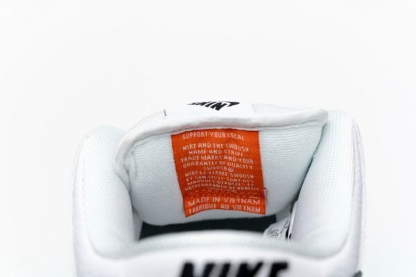 Nike SB Dunk Low Pro ISO “Orange Label” CD2563-100