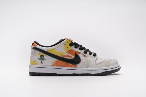 Nike SB Dunk Low Raygun Tie-Dye White  BQ6832-101