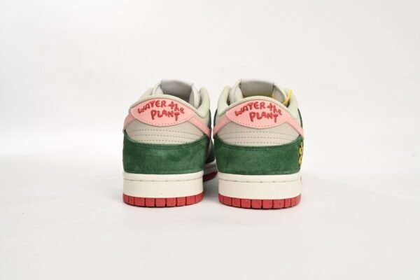Nike SB Dunk Low WTP"MOSS" DUNK Solar Powder 1124-93-061