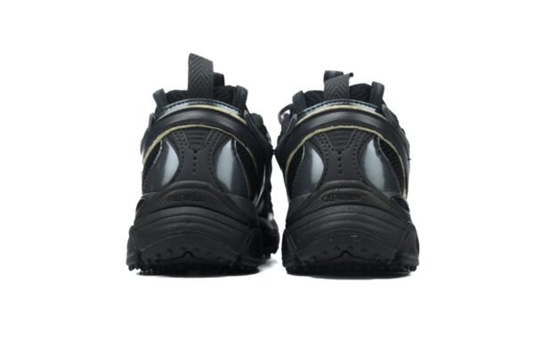 off_white_out_of__black_omia295c99_fab00_11010_1C252550C0D16.jpg OFF-WHITE Out Of Black OMIA295C99 FAB00 11010