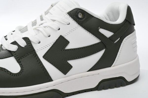 off_white_out_of_military_green_white_olia18_9s23lea00_15901_1940D300E851D.jpg OFF-WHITE Out Of Military Green White OLIA18 9S23LEA00 15901
