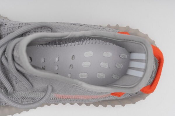 og_adidas_yeezy_boost_350_v2__tail_light_real_boost_fx9017_187A9A5F55015.jpg adidas Yeezy Boost 350 V2 Tail Light Reps FX9017