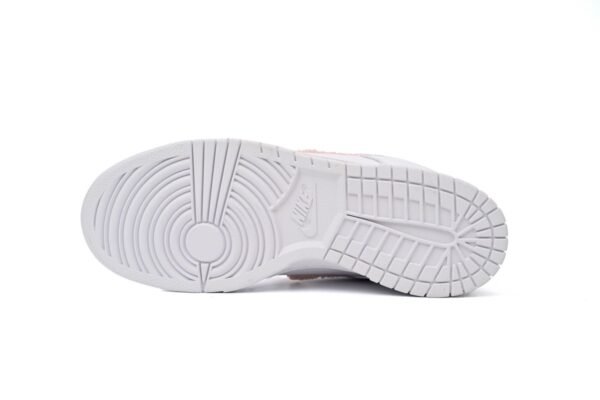 Parra Nike SB Dunk Low OG White CN4504-100