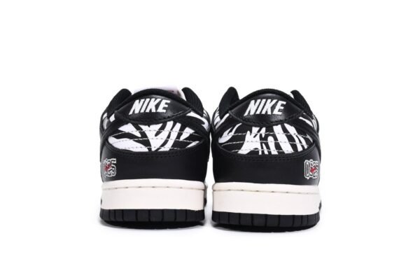 quartersnacks_x_nike_sb_dunk_low_zebra__dm3510_001_1806C4179F210.jpg Quartersnacks x Nike SB Dunk Low Zebra DM3510-001
