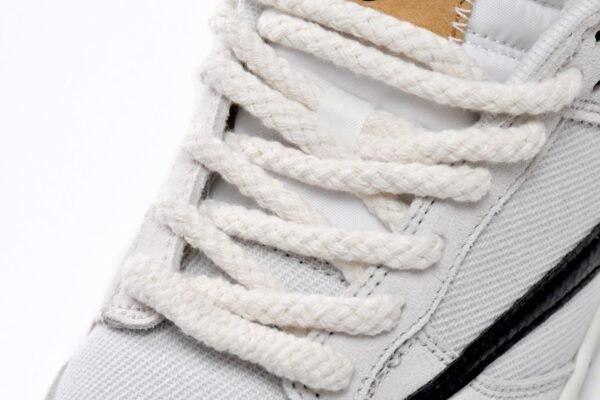 stussy_x_nike_sb_dunk_low_dd9776_068_185A6BC472310.jpg Stussy x Nike SB Dunk Low DD9776-068
