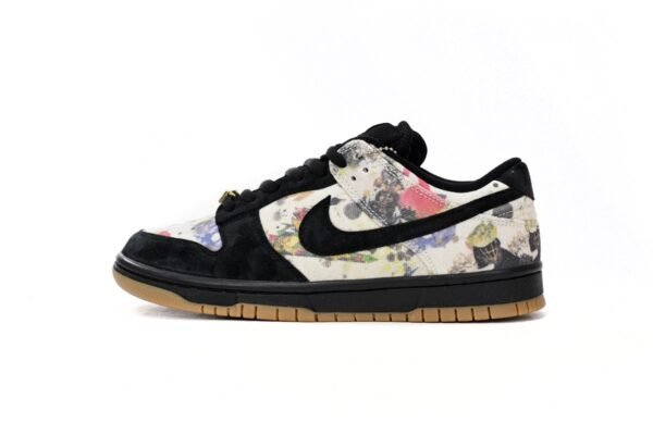 supreme___nike_dunk_low__rammellzee__fd8778_001__1877F57C70515.jpg Supreme × Nike Dunk Low “Rammellzee” FD8778-001